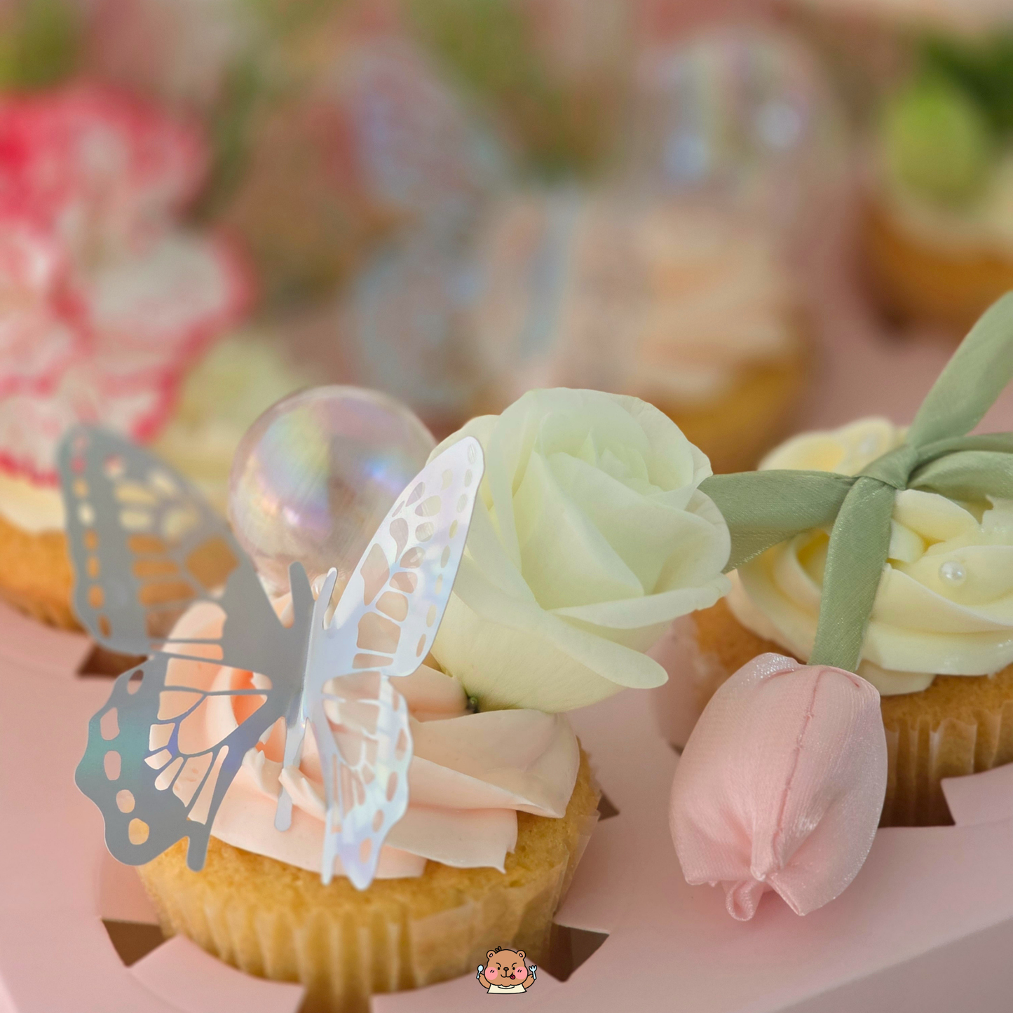 Floral Roll Cake + Cupcake Set